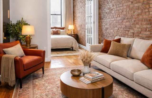 206 East 83rd Street photos photos