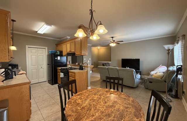 828 Meadow Bend Dr photos photos