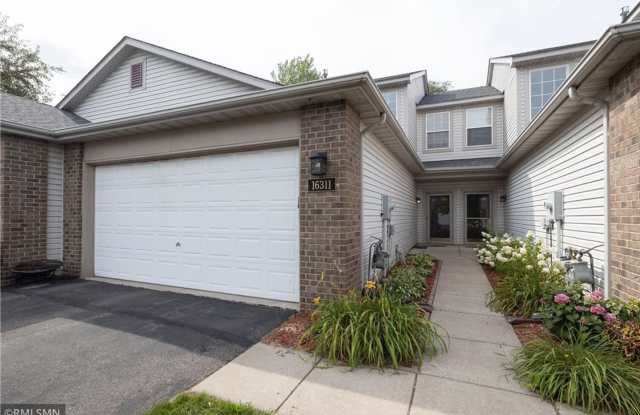 2 BR/3 BA Townhome in Lakeville! photos photos