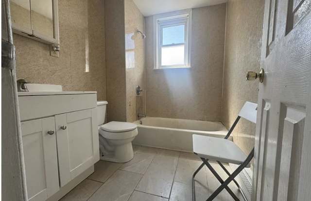 90 E 21st St photos photos