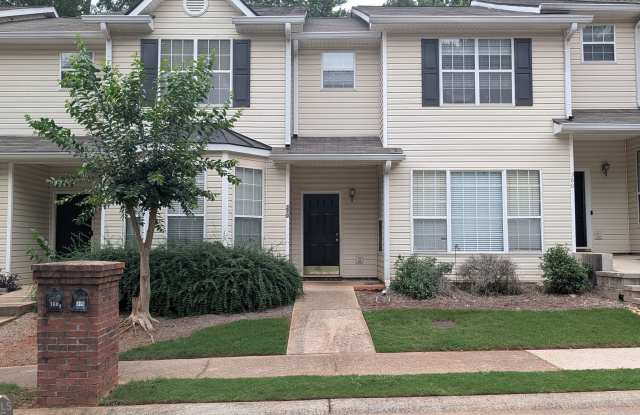 370 Brentwood Drive Gallery 2