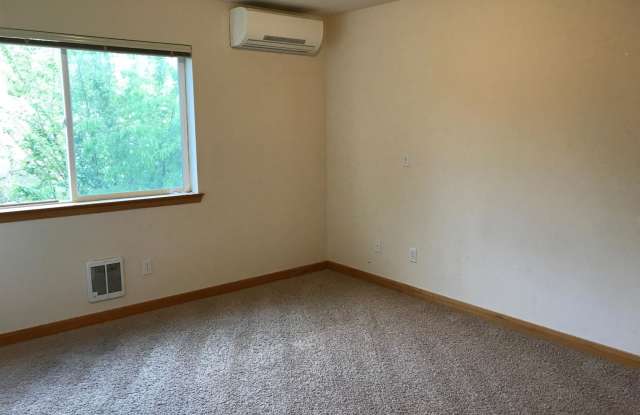 4856 18th Ave SW Gallery 3