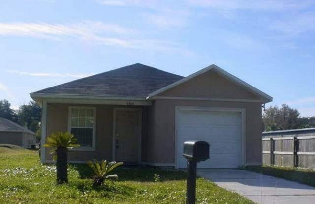 3-bedroom, 2-bathroom single-family home Gallery 1