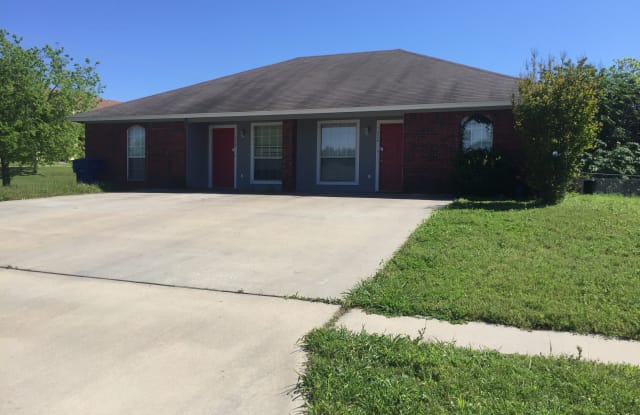 1228 Walt Morgan Cir - 1228 Walt Morgan Circle, Copperas Cove, TX 76522