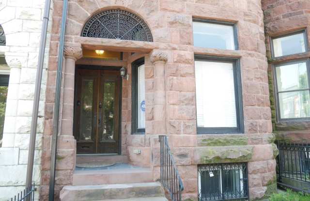 Spacious 3 Bedroom/ 2 Bath-Lower Level photos photos