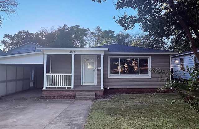 4719 West Drive Gallery 1