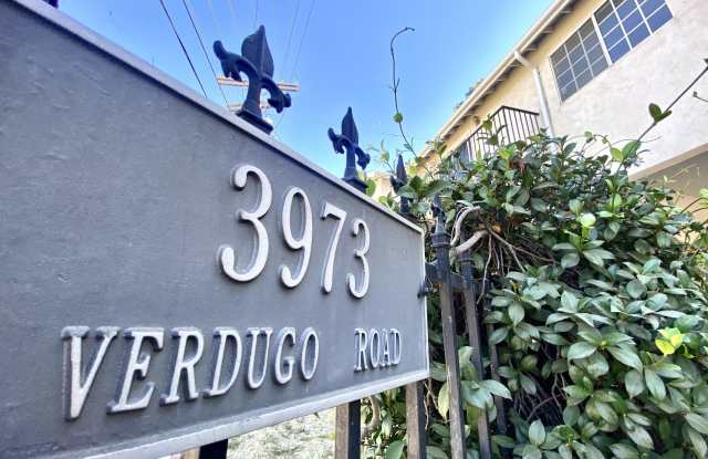 3973 Verdugo Road Gallery 2