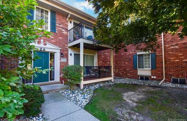 34803 MAPLE LANE Drive Gallery 2