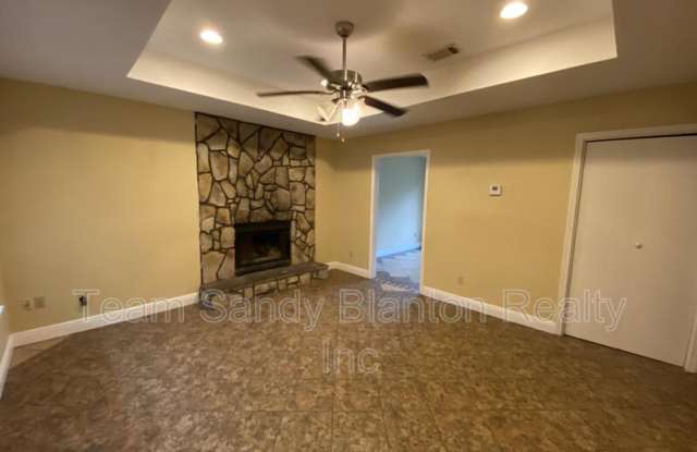 8810 Fowler Avenue photos photos