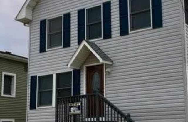 61 Fielder Avenue Gallery 2