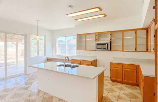 5625 Churchill Court Gallery 2