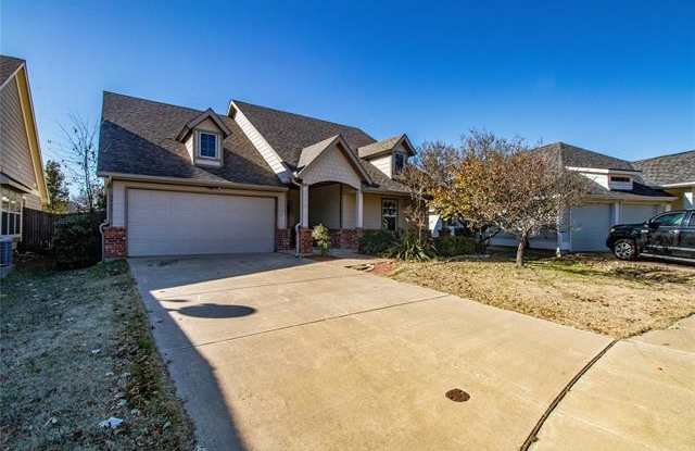 9913 Half Moon Drive Gallery 2
