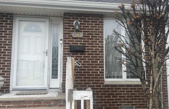 25 Meadow Avenue photos photos
