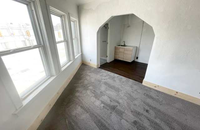 3325 Gratiot Avenue - F photos photos