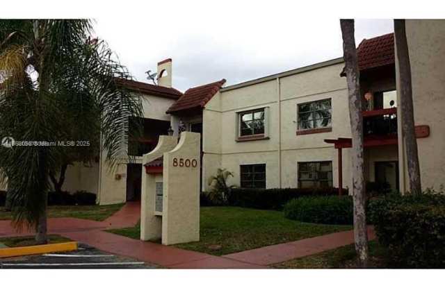 8500 SW 149 AV photos photos