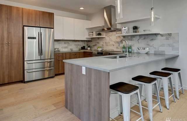 3Bd/2.5Ba Seattle Townhome Gallery 4