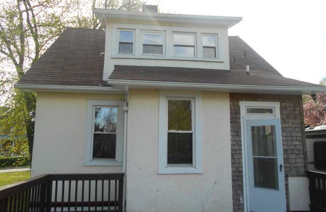 4112 HAMILTON AVENUE Gallery 4