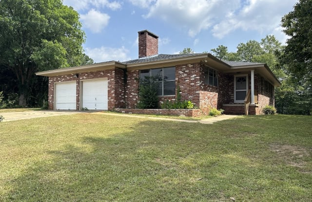 1007 Riverbend Drive - 1007 Riverbend Drive, Milledgeville, GA 31061