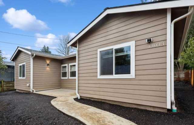 13033 Meridian Ave N photos photos