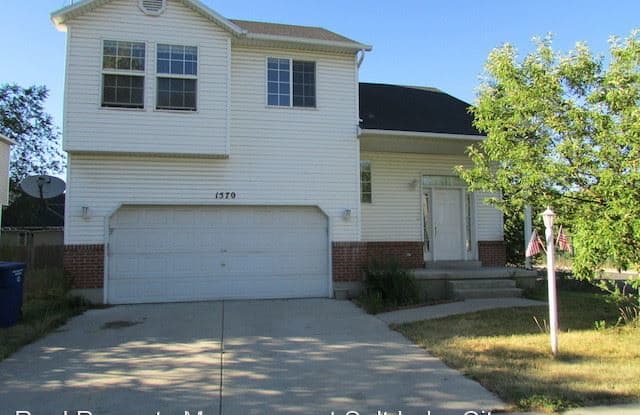 1570 W Whitlock Ave - 1570 2495 South, West Valley City, UT 84119