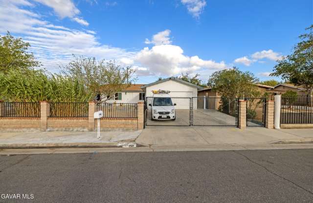 38466 Sumac Avenue - 38466 Sumac Avenue, Palmdale, CA 93550