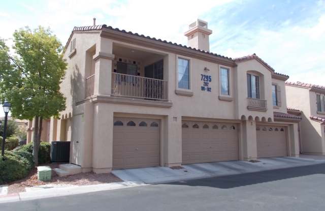 Move-In Ready 2BD/2BA Corner-Unit Condo in Guard-Gated Painted Desert! Gallery 3