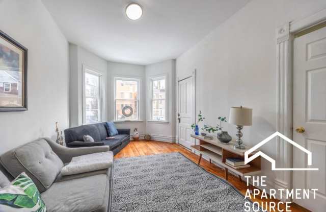 1626 North Fairfield photos photos