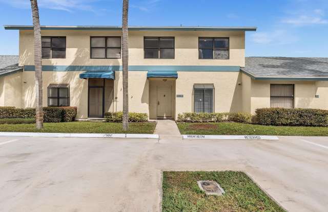 9095 SW 21st Court unit: D photos photos