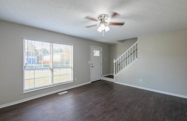 6404 Birchview Drive Gallery 3