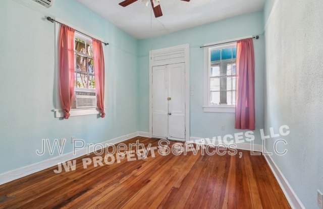 2310-2312 Barracks St. Gallery 2