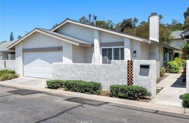 20025 Pineville Court Gallery 1