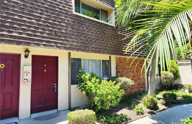 3733 N Harbor photos photos