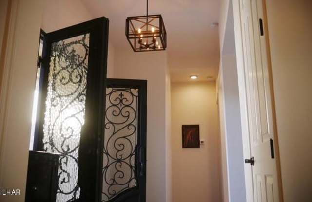 2497 Wood Ln Gallery 3