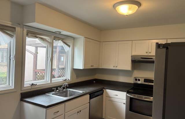 306 Cutty Court Gallery 2