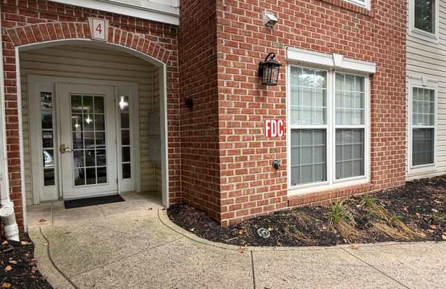 Spacious 2nd Level 3 Bedroom Condo with Balcony in Owings Mills Gallery 1