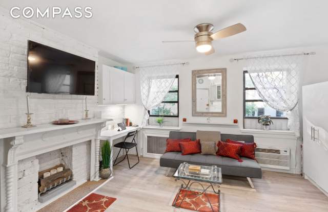 149 East 62nd Street photos photos