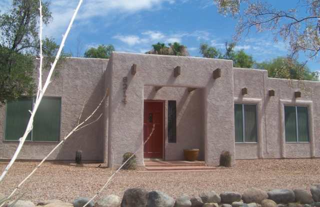 8214 E DESERT COVE Avenue - 8214 East Desert Cove Avenue, Scottsdale, AZ 85260