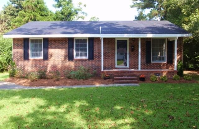 131 Bryan Place - 131 Bryan Pl, Jacksonville, NC 28540