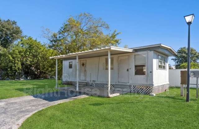 2854 Lake Alfred Rd photos photos