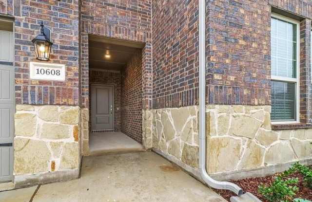 2004 Foggy Woods Lane photos photos