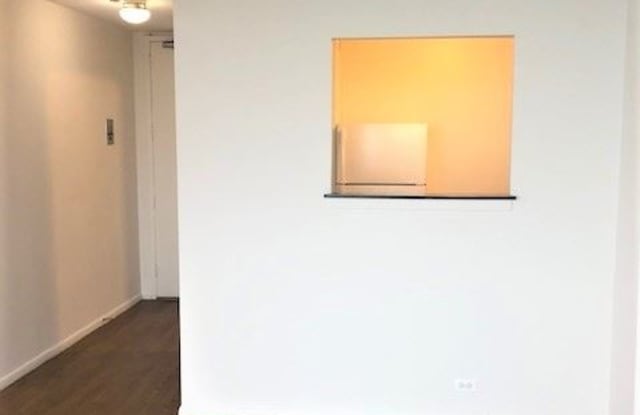 7447 S South Shore Dr Gallery 3
