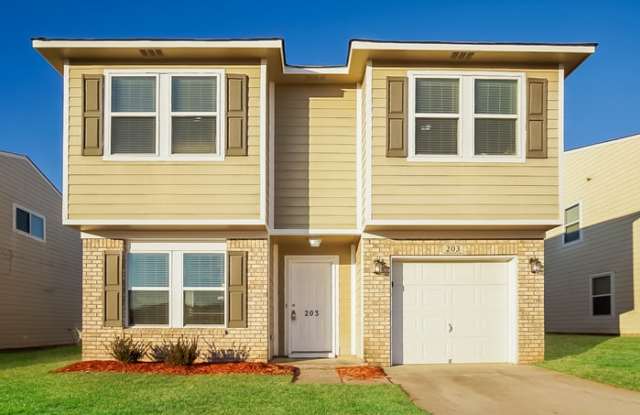 203 Whitestone Drive Northeast photos photos