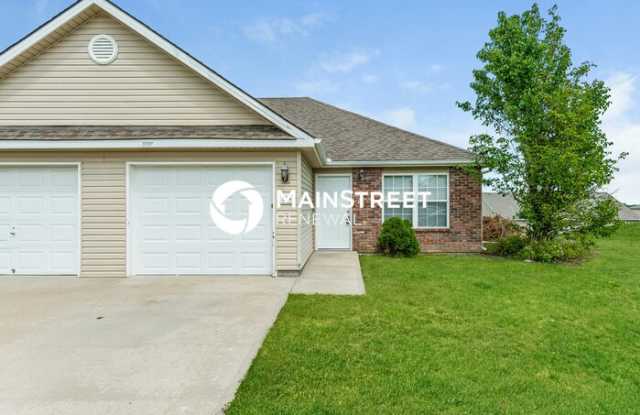 204 Palmer Court - 204 Palmer Court, Pleasant Hill, MO 64080