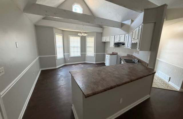 6482 Lake Valley Dr Gallery 4
