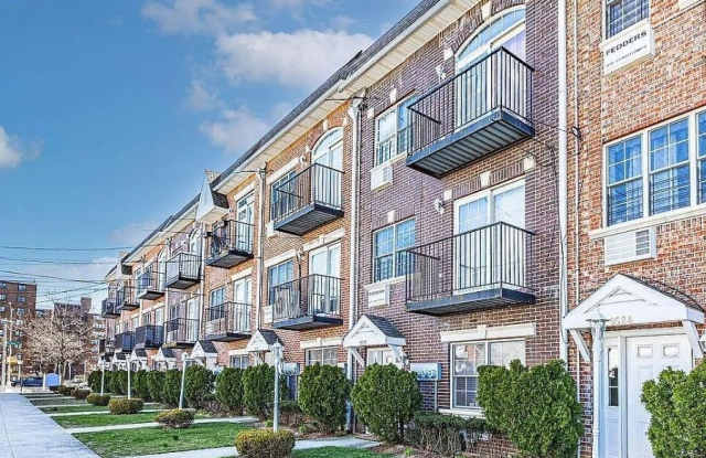 9526 Schenck Street photos photos