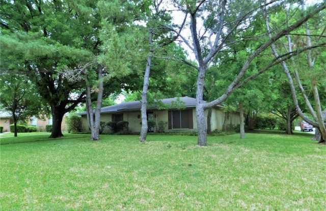 1002 Burning Tree Parkway Gallery 2