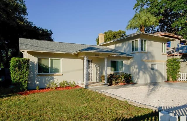 4121 W BAY TO BAY BOULEVARD - 4121 West Bay to Bay Boulevard, Tampa, FL 33629
