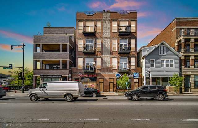 1454 W Fullerton Avenue photos photos