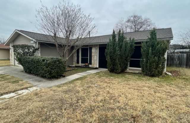 Nice One Story 3 bedroom 2 bath photos photos