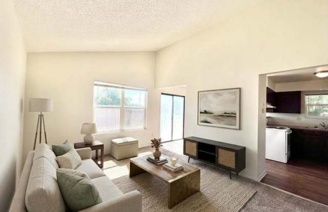 3 Bedroom, 1.5 Bathroom Home in SW Loveland! Gallery 4
